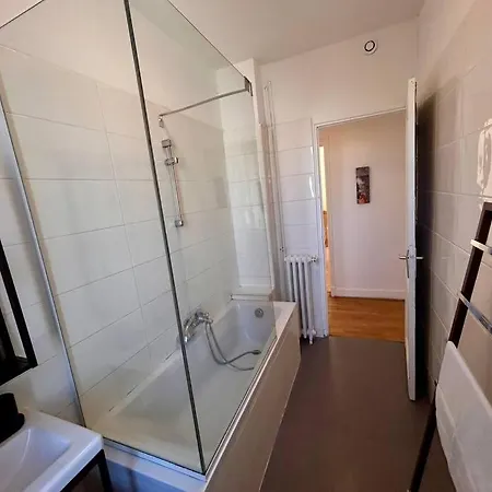 Boheme Yourhosthelper *